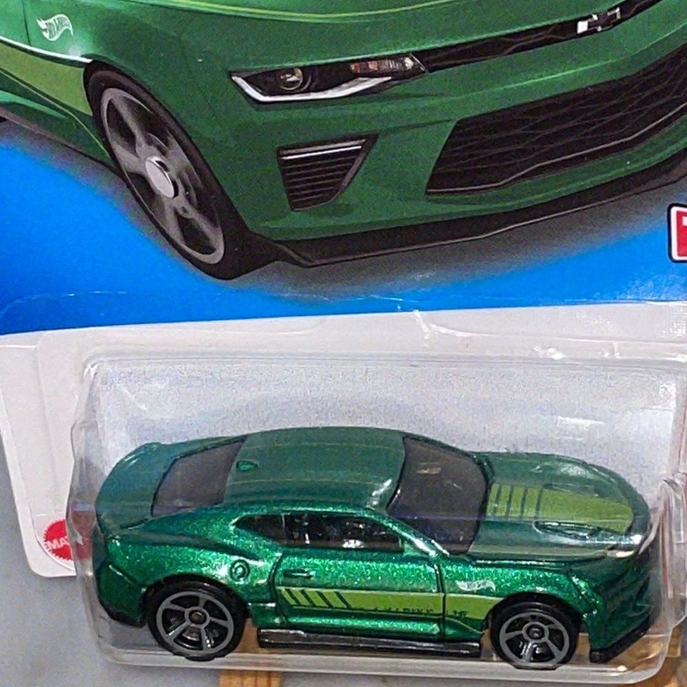 ‘18 Camaro SS - Picture 3 of 10